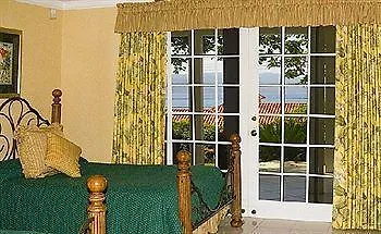 Polkerris Bed & Breakfast Montego Bay